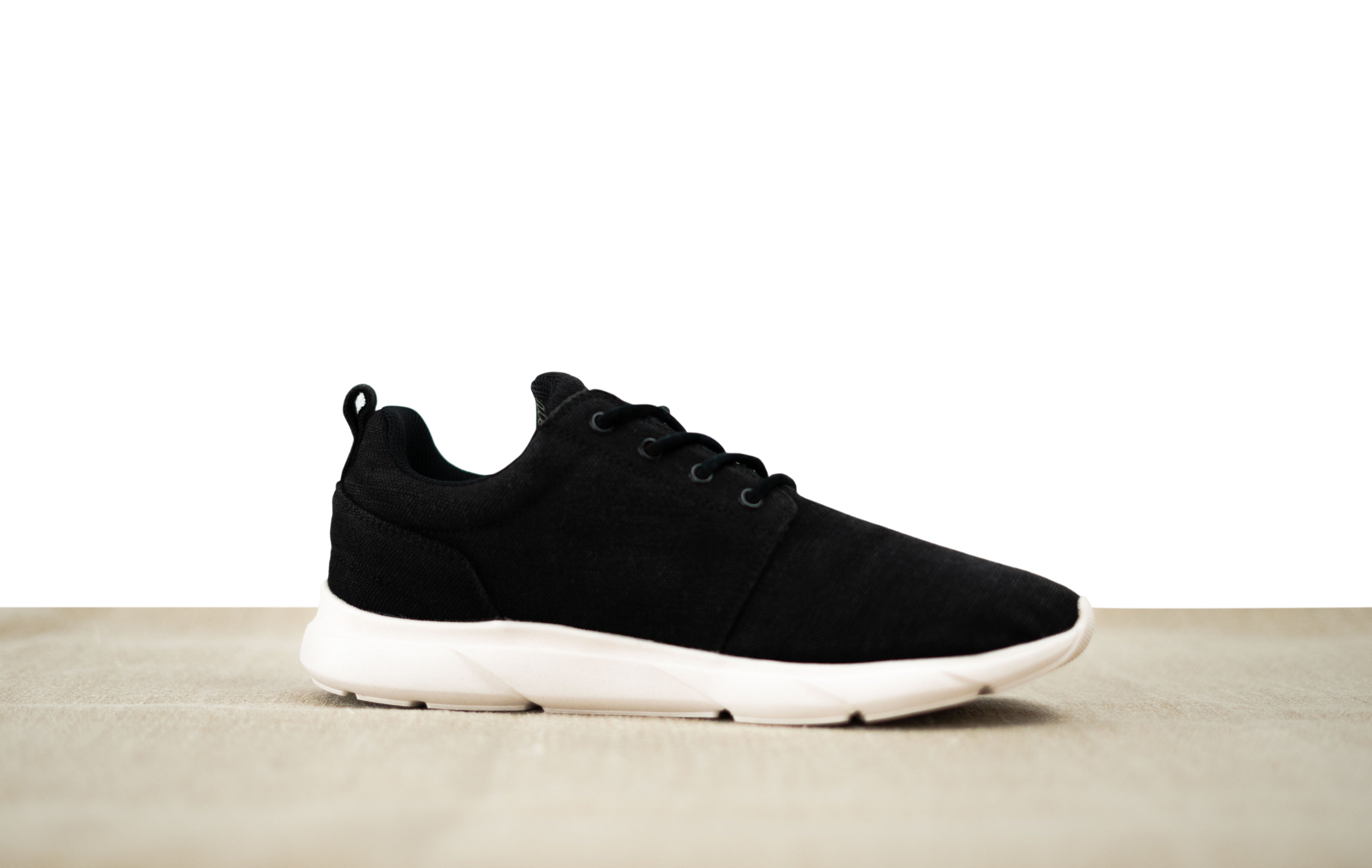8000Kicks Explorer V2 Unisexe - Noir/Blanc