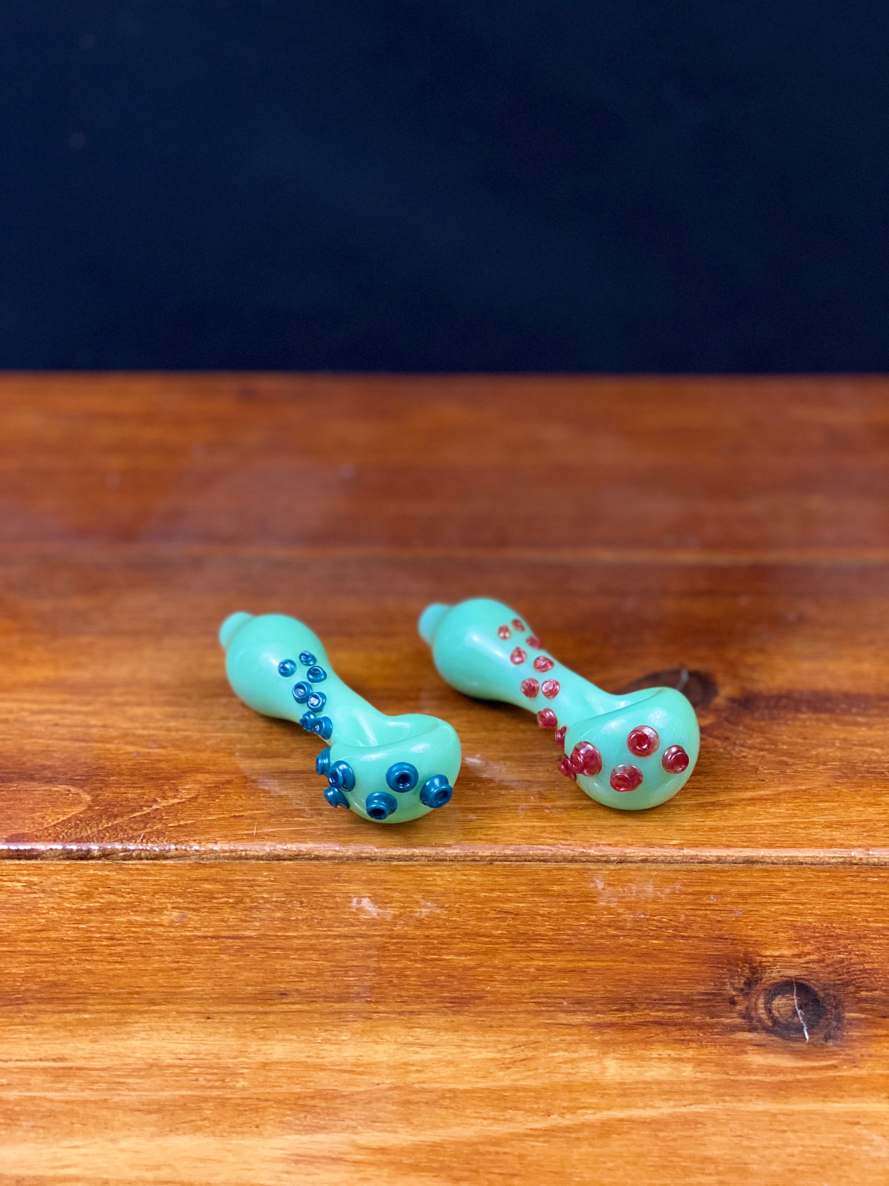 Omen Studios - Pipe à tentacules colorée