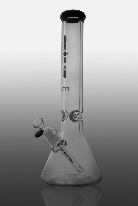 Nice Glass 12 inch 9mm Beaker