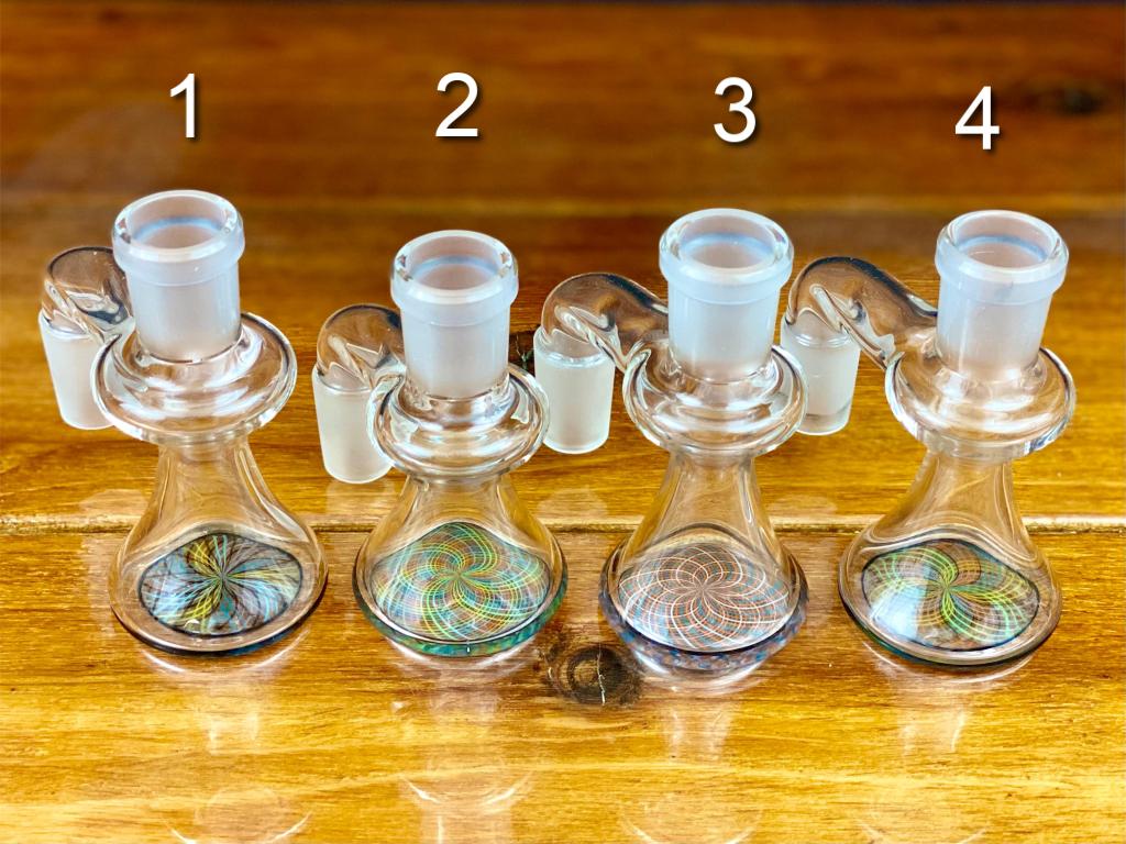 Korey Glass 18mm 90 Degree Retti Ash Catcher