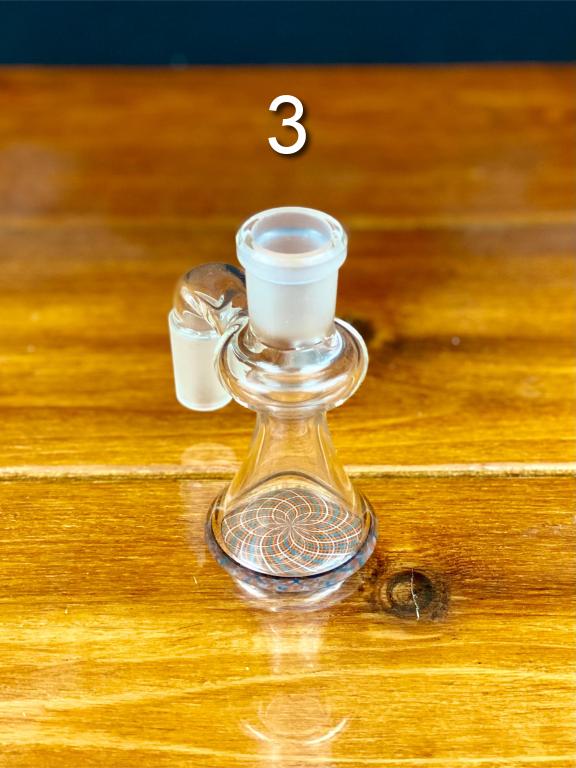 Korey Glass 18mm 90 Degree Retti Ash Catcher