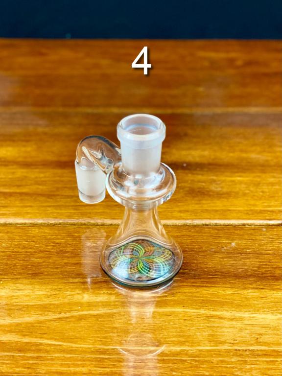 Korey Glass 18mm 90 Degree Retti Ash Catcher