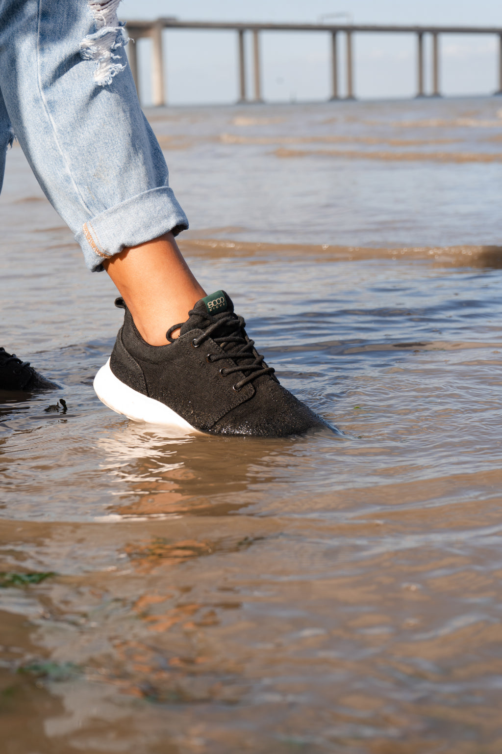 8000Kicks Explorer V2 Unisexe - Noir/Blanc