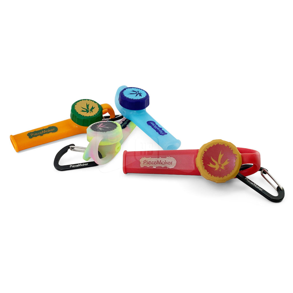 Pipe en silicone Piece Maker Karma Go! avec mousqueton